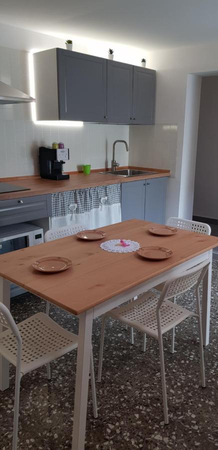 Il Cortile Segreto - Con Parcheggio Privato Apartment Lecce Ngoại thất bức ảnh